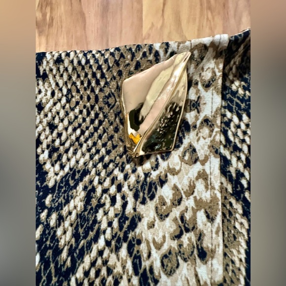 Zara ASYMMETRICAL CULOTTE SKIRT WITH APPLIQUE Size XS NWT - Picture 8 of 11